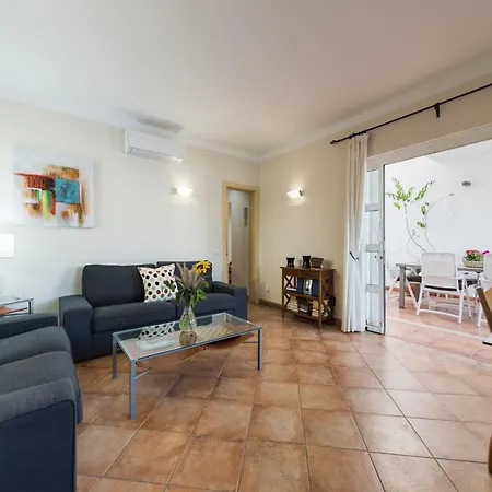 Holiday home Spacious House With Pool In Maspalomas San Bartolome de Tirajana (Gran Canaria)