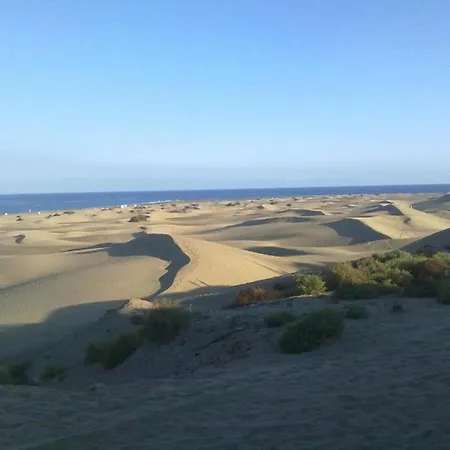 Spacious House With Pool In Maspalomas Сasa de vacaciones